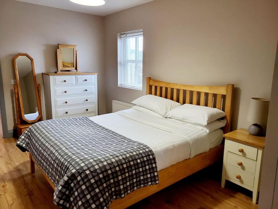 Clairhouse Accommodation Lahinch Extérieur photo